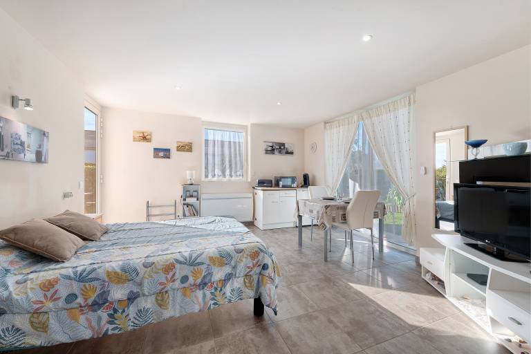 Bed & Breakfast  Sibiril
