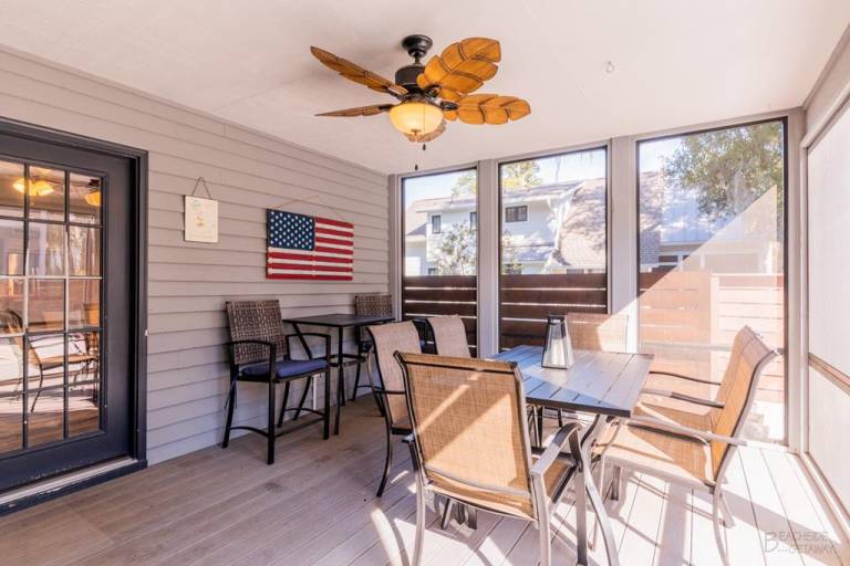 1 Sea Hawk Lane - 5 Bedroom, 5th Row, Pet Friendly! — photo 3