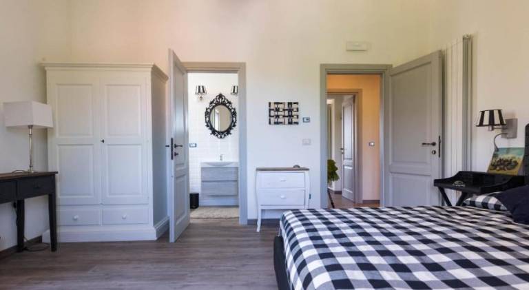 Vacation home with yard, terrace & BBQ | Suitable for remote work in L'Aquila