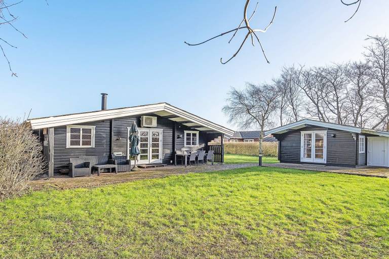 Ferienhaus mit Hund inBork Havn  f&uuml;r max. 6 Personen