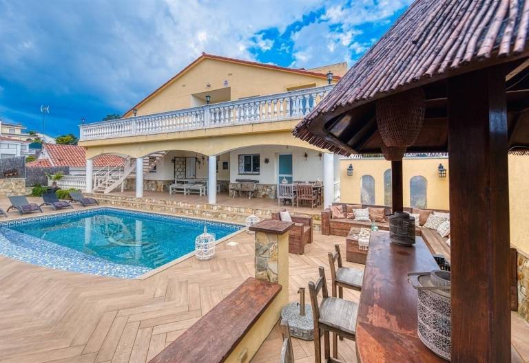Villa "Costacabana - Villa Madonna", Mountain View, Terrace, Private Pool & Wi-Fi — photo 5