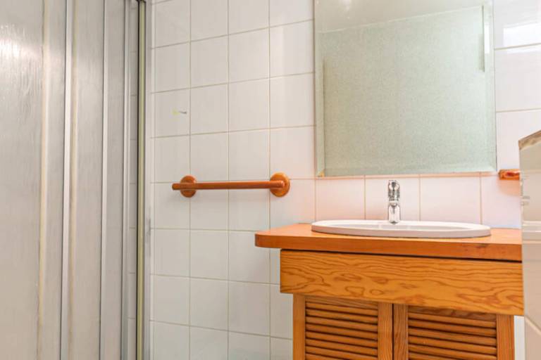 Charming rental apartment with terrace | Next to the ski | Pet-friendly — photo 4