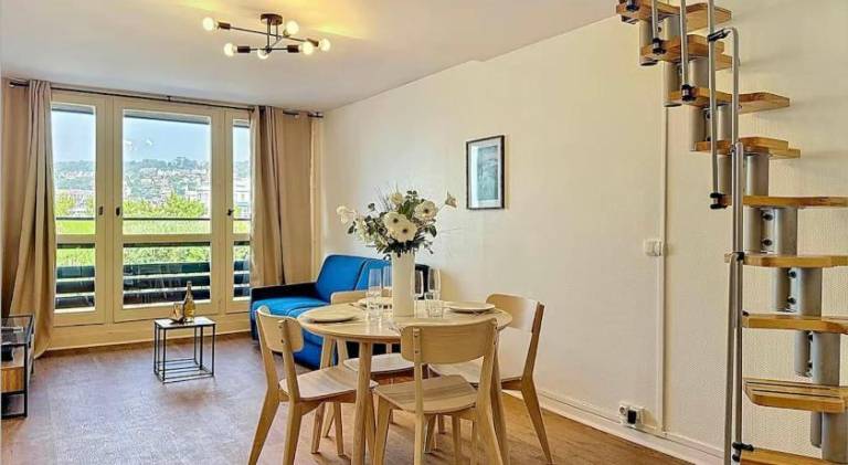 Apartment | Beach nearby | Pets are welcome in Touques