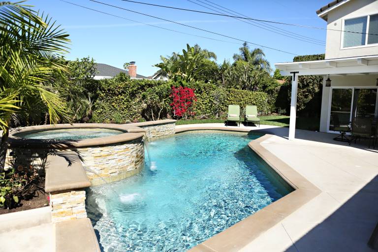 House  Corona