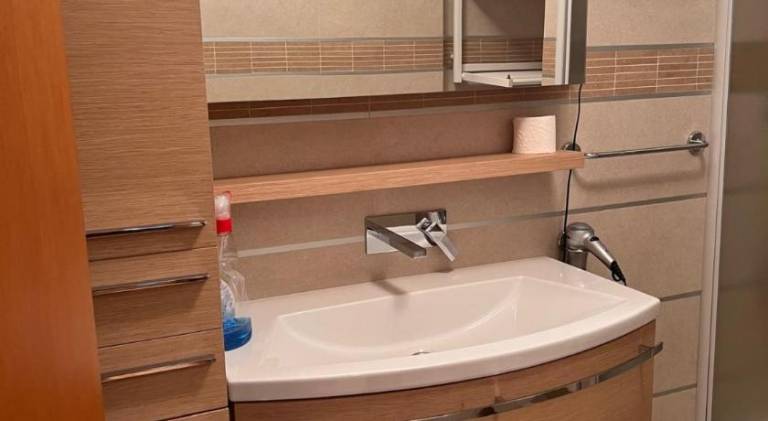 Rental apartment with 2 rooms for 5 persons — photo 4