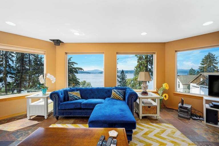House Coeur d'Alene