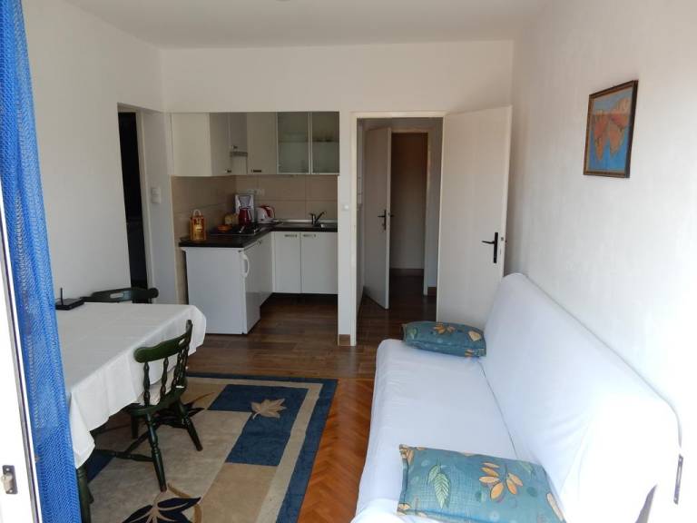 One bedroom apartment with balcony and sea view Lovište, Pelješac (A-15150-a) — photo 2