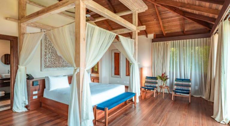 La Coralina Island House in Bocas del Toro
