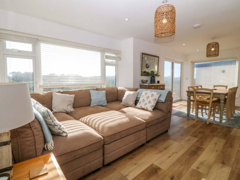 Cottage with garden | Beach view — photo 5
