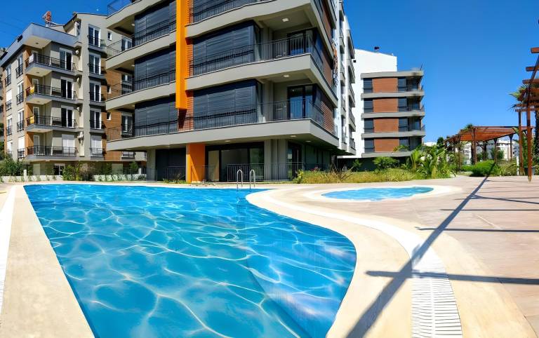 Rental apartment with garden, terrace & pool — photo 2