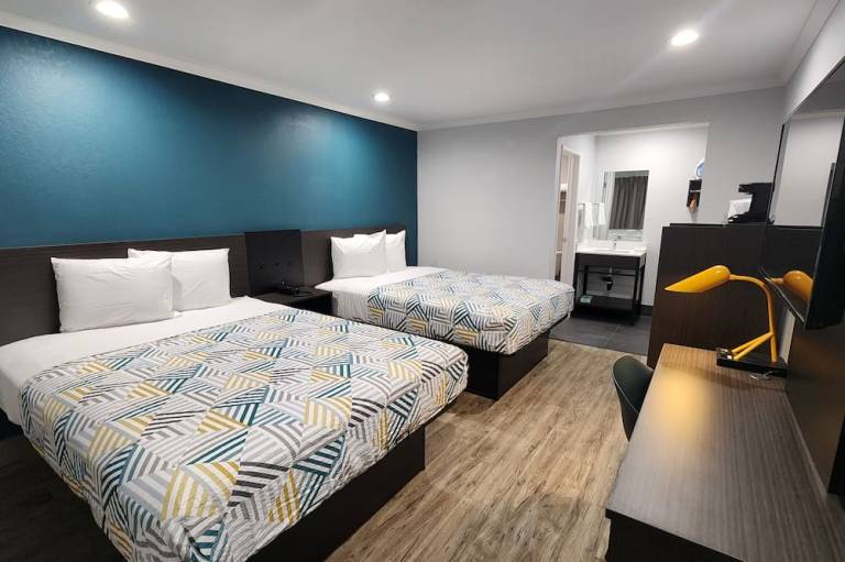 Studio 6 Suites San Ysidro CA San Diego South Bay