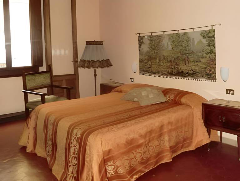 Bed and breakfast  Florence