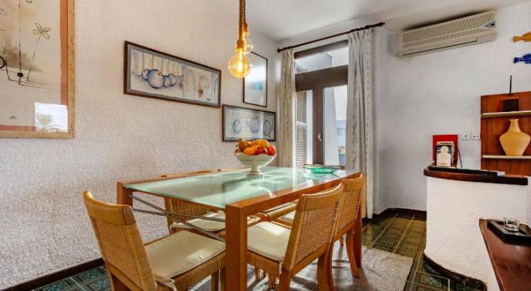 Beautiful villa with pool | Next to the beach | Pets are welcome — photo 3