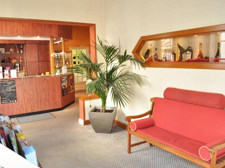 P'tit Dej Hotel Cognac — photo 2
