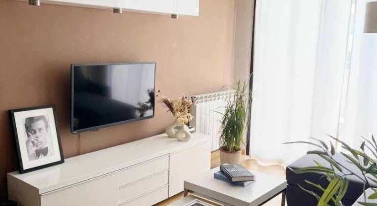 Apartment with terrace — photo 2