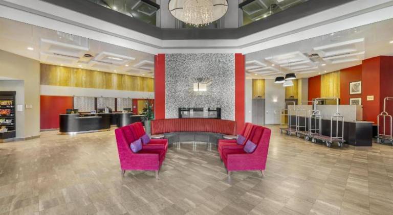 Best Western Plus Waterfront Hotel — photo 3