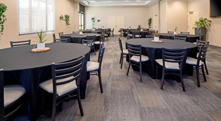 Holiday Inn Express Hotel & Suites Atascadero By IHG — photo 5