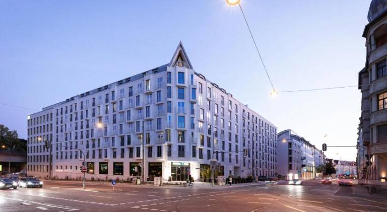 Motel One Munchen-Haidhausen — photo 3