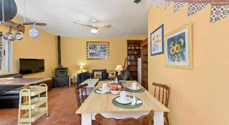 Chalet with 2 rooms for 4 persons — photo 5