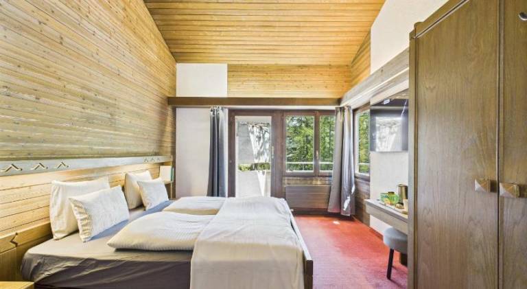 Central suite to stay for two experience SaasFee — photo 2