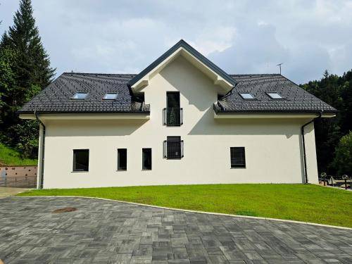Servisiran apartma  Rogla