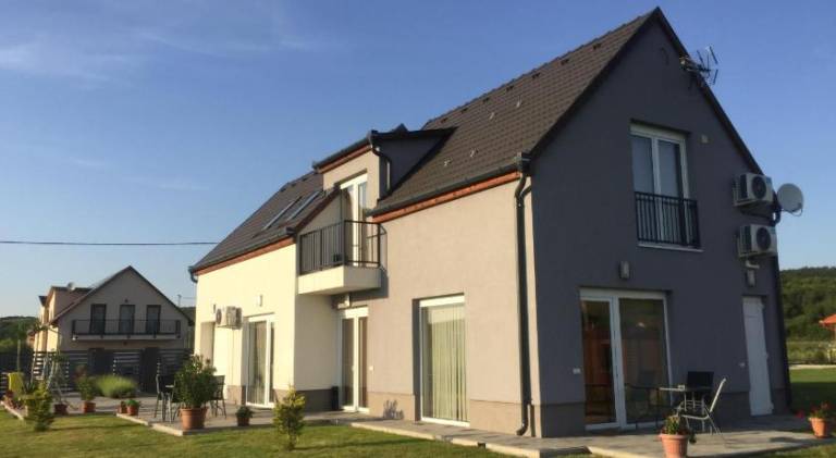 Apartman Demjén