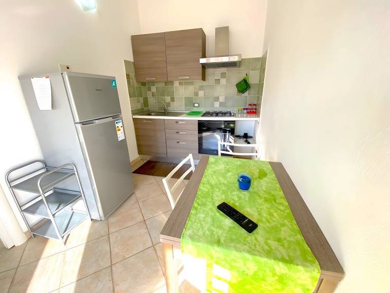 San Teodoro Monti 22 – 20 minutes’ walk to the beach, private terrace & air conditioning — photo 4