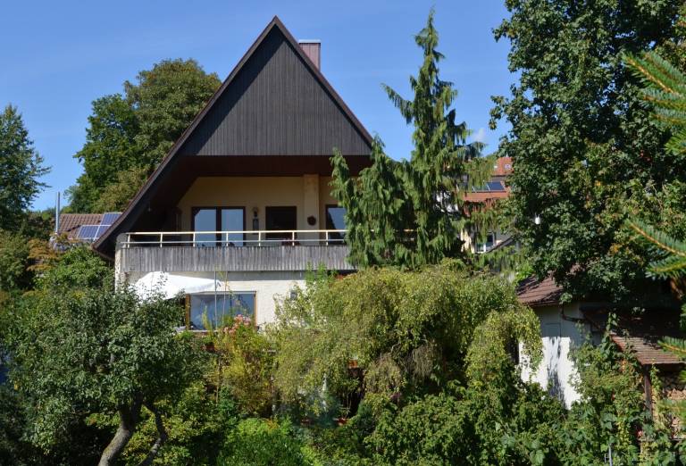 Ferienwohnung Lahr mit Privatterrasse Balkon und WLAN