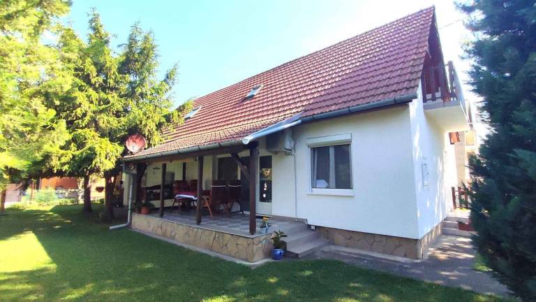 Ferienwohnung Balatonfenyves