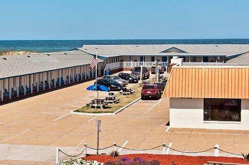 Dolphin Oceanfront Motel - Nags Head in Nags Head, NC