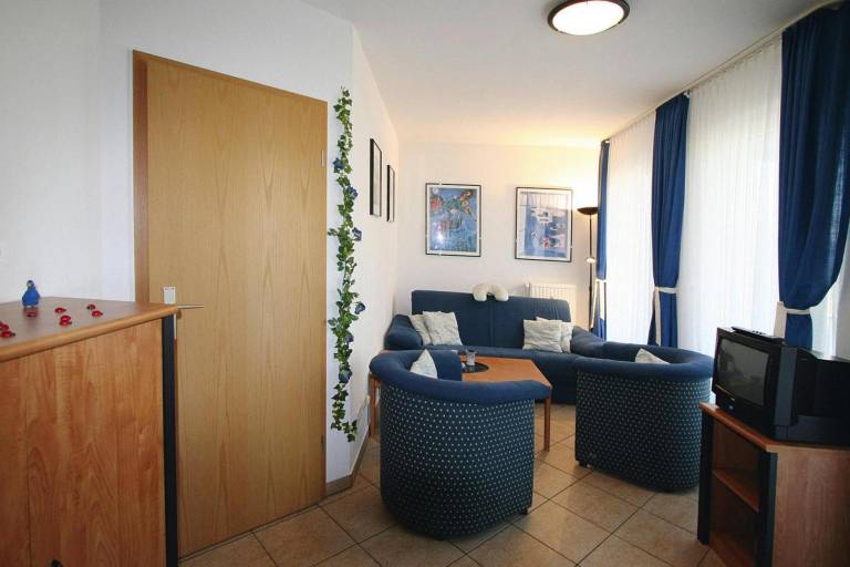 Wonderful holiday apartment with patio & garden | Pets allowed — photo 4