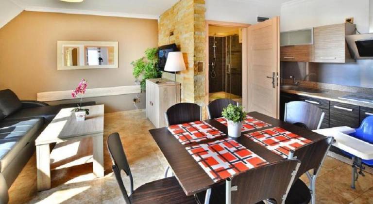 Rental apartment with 2 rooms for 6 persons — photo 3