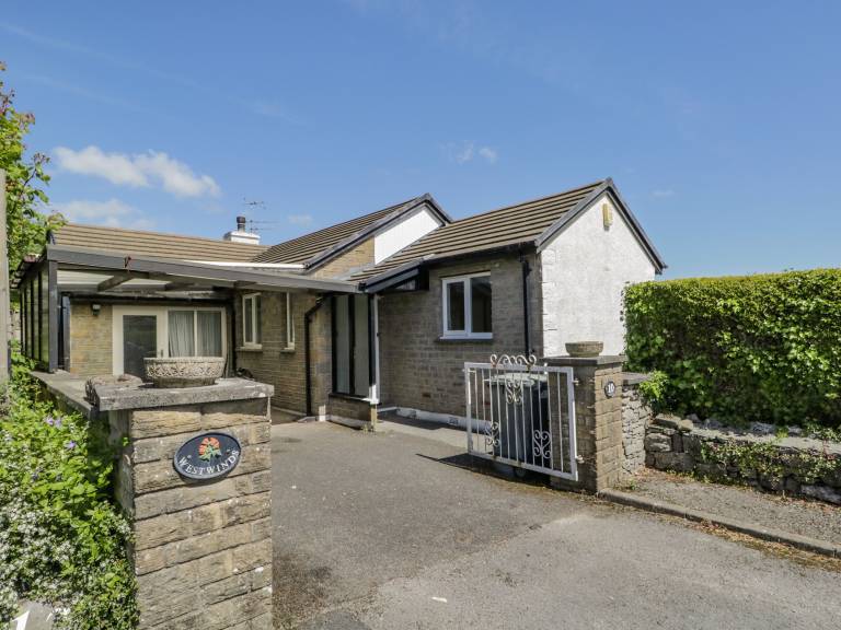 Cottage Grange-Over-Sands