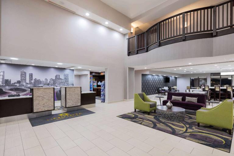 La Quinta Inn & Suites by Wyndham Kennesaw in Kennesaw, GA