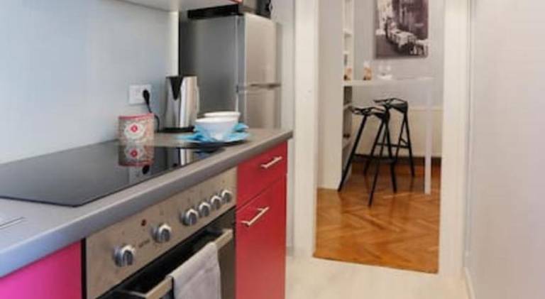 Apartment with 2 rooms for 6 persons — photo 3
