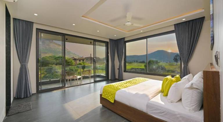 Villa with private pool, garden & terrace — photo 2