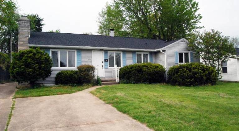 House | Pets allowed in Bloomington, IN