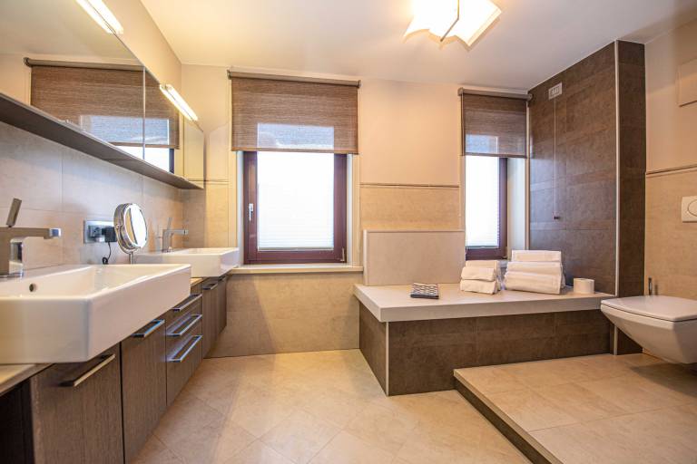 Apartment with 4 rooms for 8 persons — photo 2