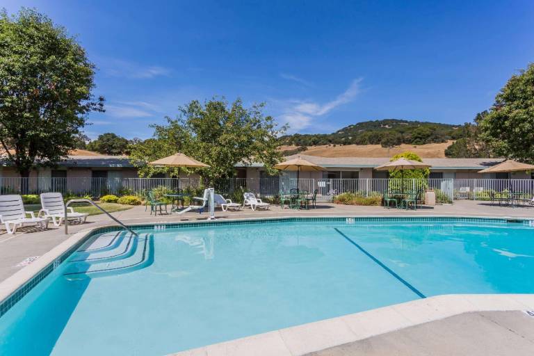 Days Inn by Wyndham Novato/San Francisco — photo 2