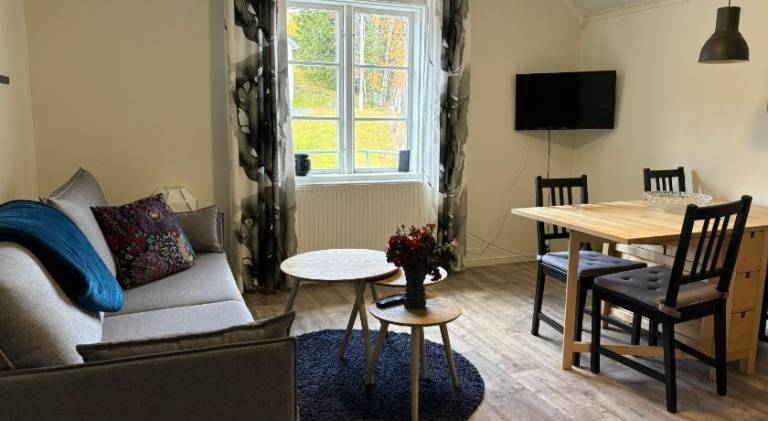 Rental apartment with 2 rooms for 5 persons — photo 2