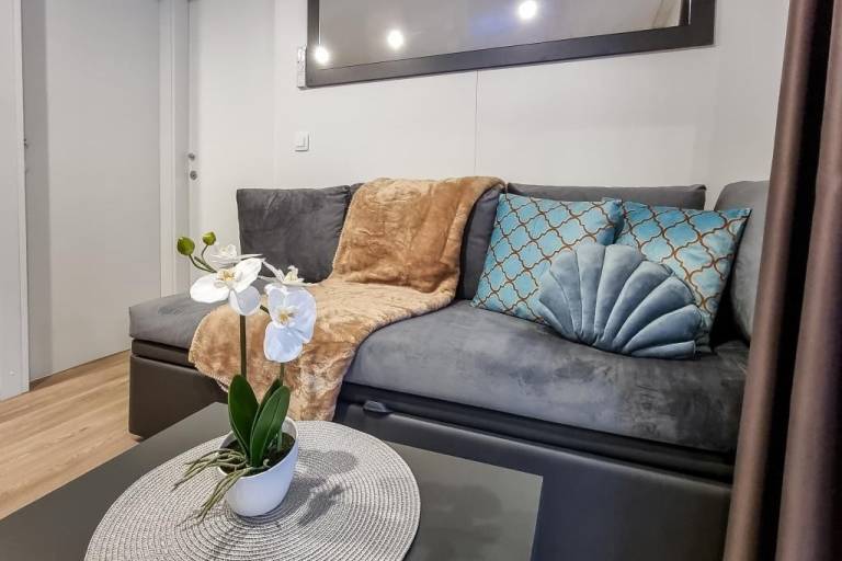 Holiday apartment with patio & barbecue — photo 3
