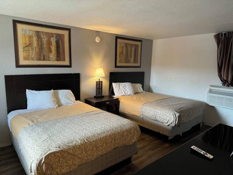 Ranch House Inn & Suites — photo 2