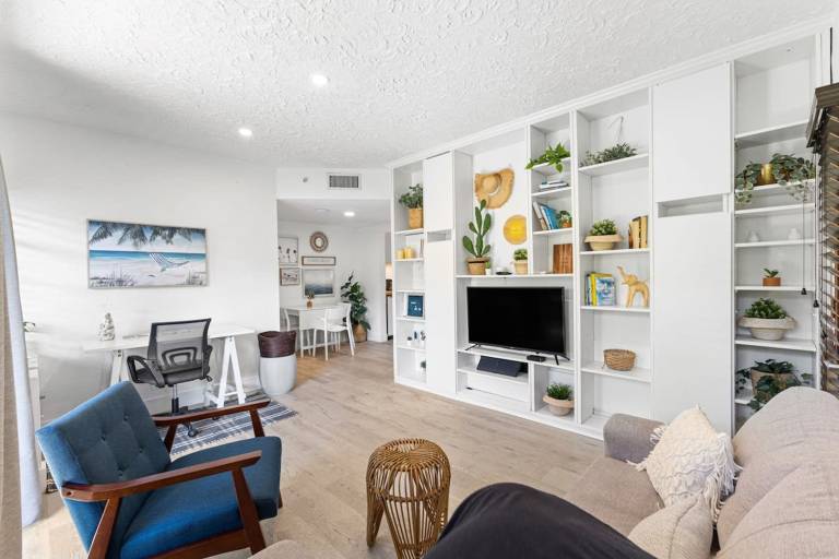 Delight and cozy Apt close to Las Olas the beach