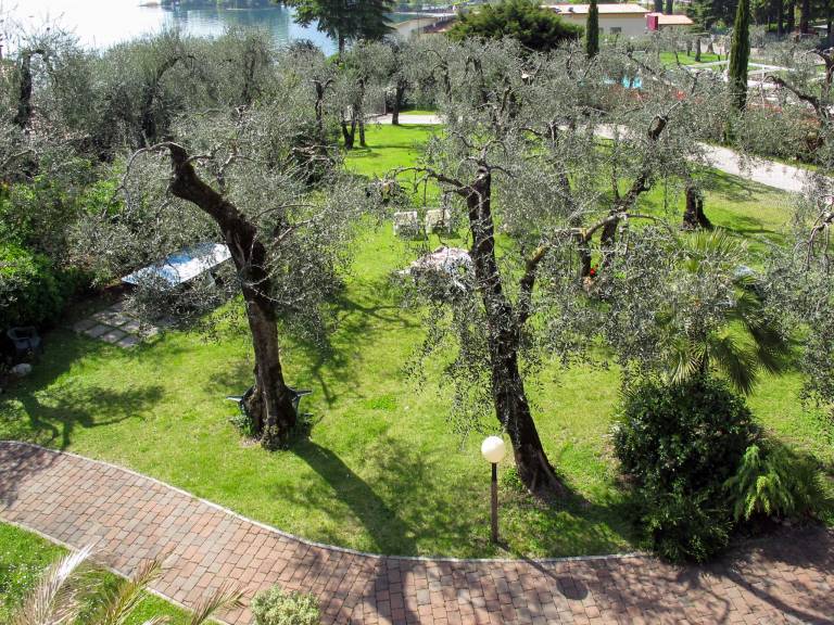Beautiful holiday apartment with barbeque & garden | Lake view | Next to the beach | Pets are welcome — photo 5
