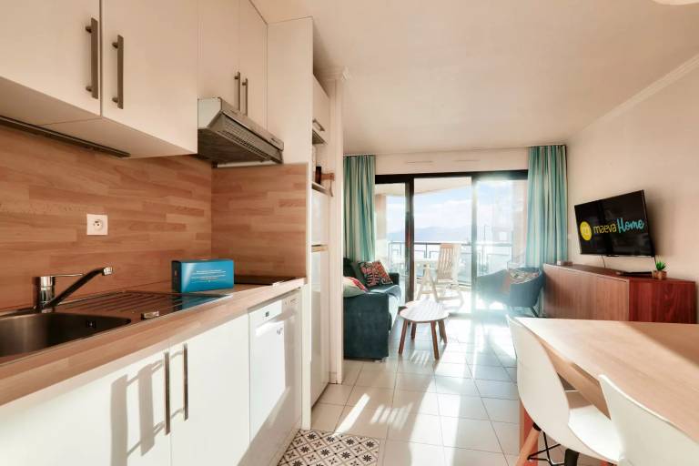 Beautiful apartment with pool | Next to the beach | Pet-friendly — photo 3