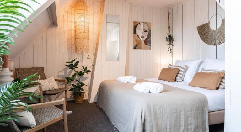 Budget Beach Room for Short Stays in Zoutelande in Zoutelande