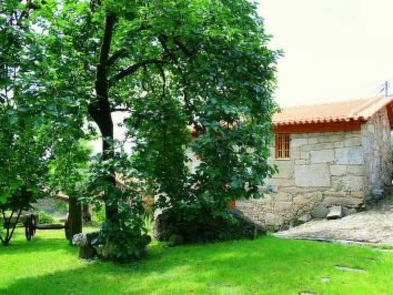 Child-friendly charming house with BBQ, garden & private pool | Pets are welcome — photo 5