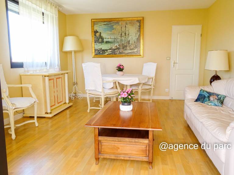 Apartment | City view — photo 4