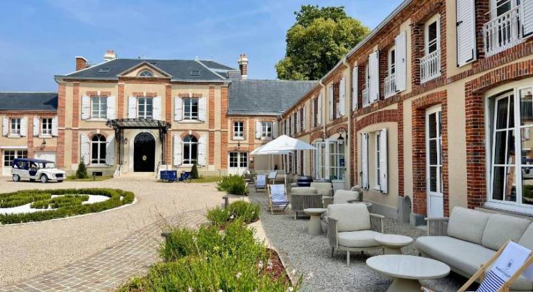 Les Suites BB, Champagne Besserat de Bellefon — photo 5