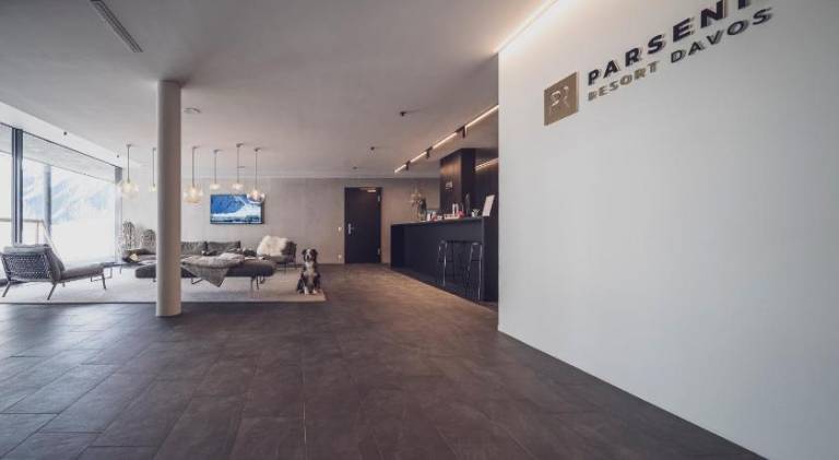 Apartment with sauna & patio — photo 4